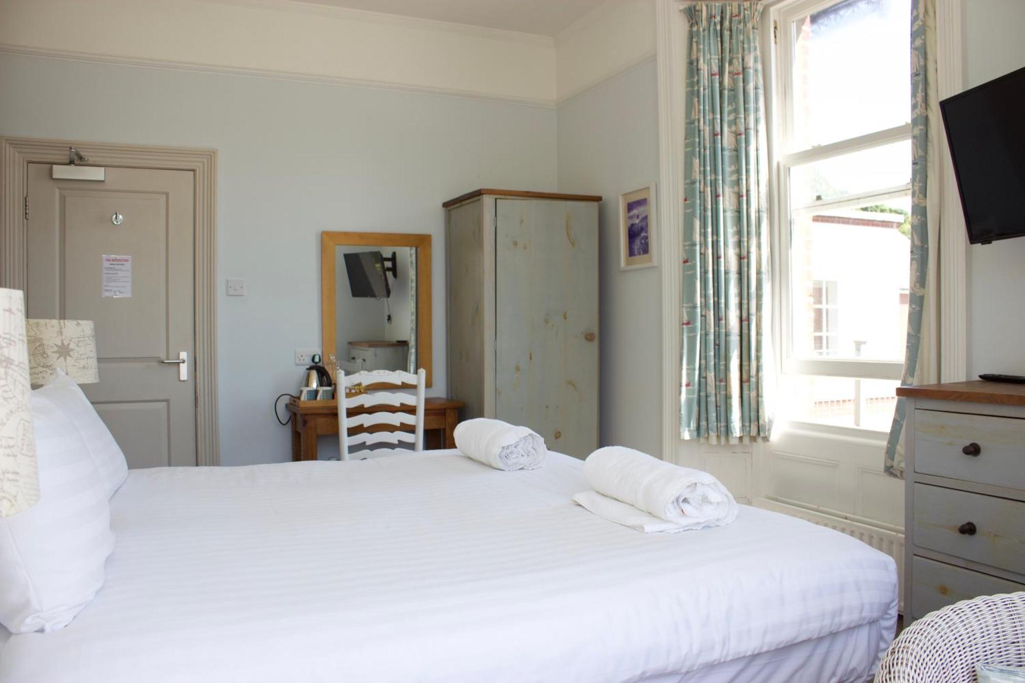 Durdle Door Hotel Lulworth Cove Bagian luar foto